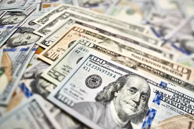 МВФ погодив 700 мільйонів доларів траншу для України