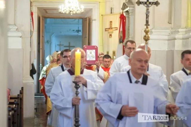 Як у Луцьку святкували 400-річчя римо-католицького храму (фото)