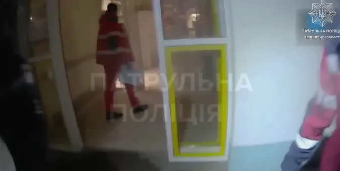 У Луцьку жінка намагалася покінчити із життям (відео)