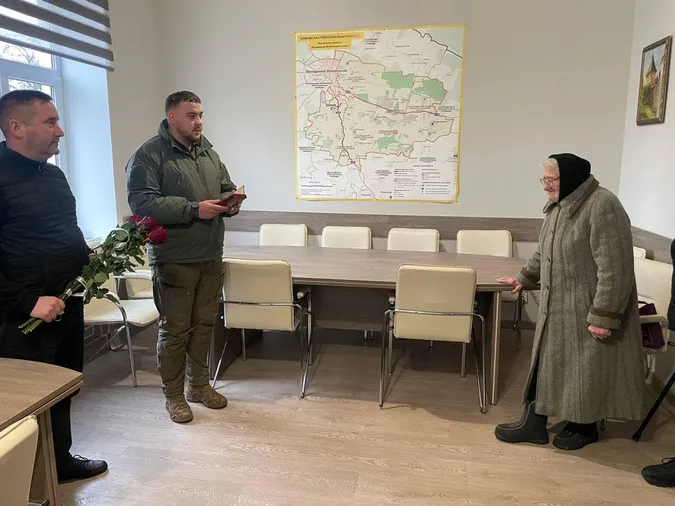 Загиблому волинянину Володимиру Ткачуку присвоїли орден «За мужність» (фото)