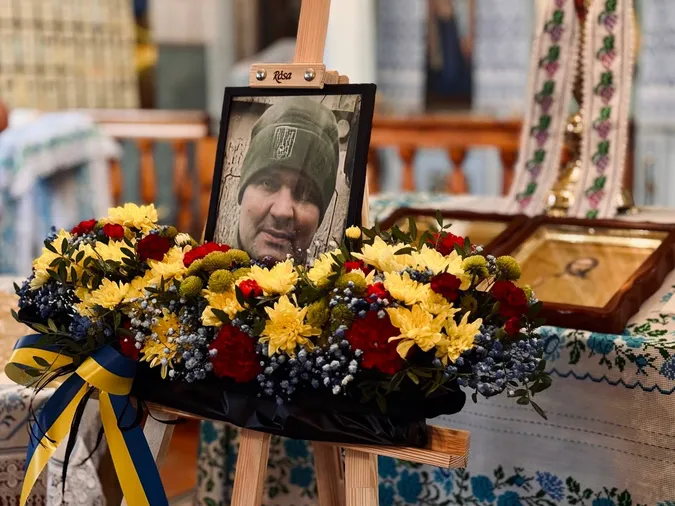 Волиняни віддали останню шану захиснику Роману Ковалю з Нововолинська