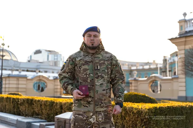 Президент нагородив командира волинської бригади «Любарт» орденом Богдана Хмельницького (фото)