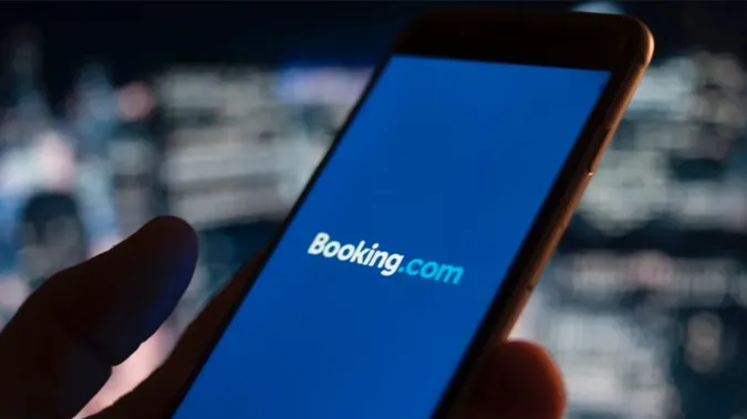 Booking дає українським біженцям знижки 50-100% у готелях Європи