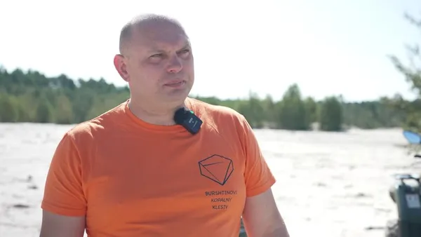 На Рівненщині туристам показують, як виглядає земля після «бурштинових війн» (фото)
