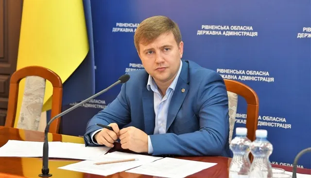 Рівненський губернатор від «Слуги народу» рекламується на Pornhub. Каже – провокація
