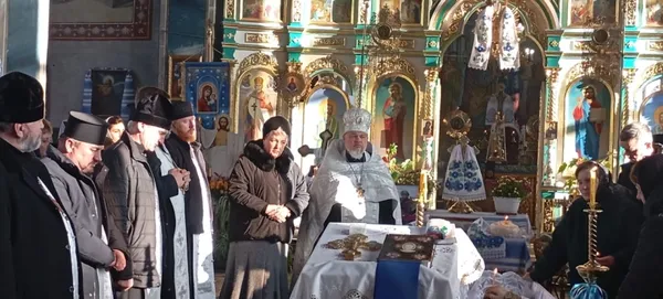 На Іваничівщині попрощалися із загиблим захисником Віталієм Павловичем (фото)