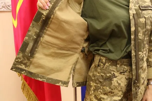 У ЗСУ з'явилася польова форма для жінок (фото)
