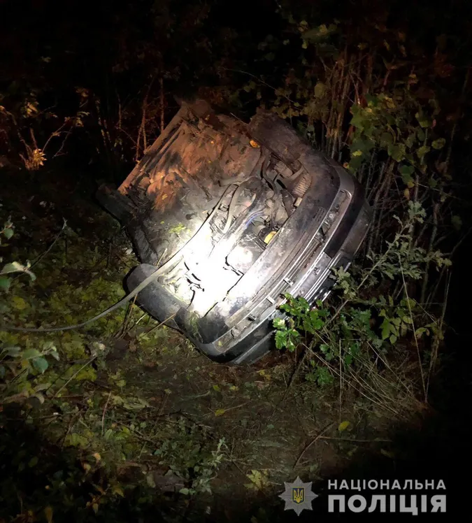 На Волині авто злетіло у кювет: 4-місячна дитина – у реанімації