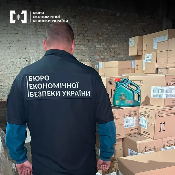 Cудитимуть волинянина, який продавав контрафактні моторні мастила під виглядом відомого бренду (фото)
