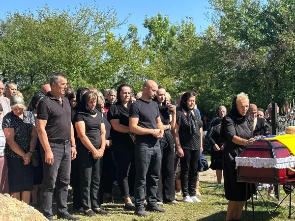 На Волині попрощалися із загиблим захисником Василем Павловичем