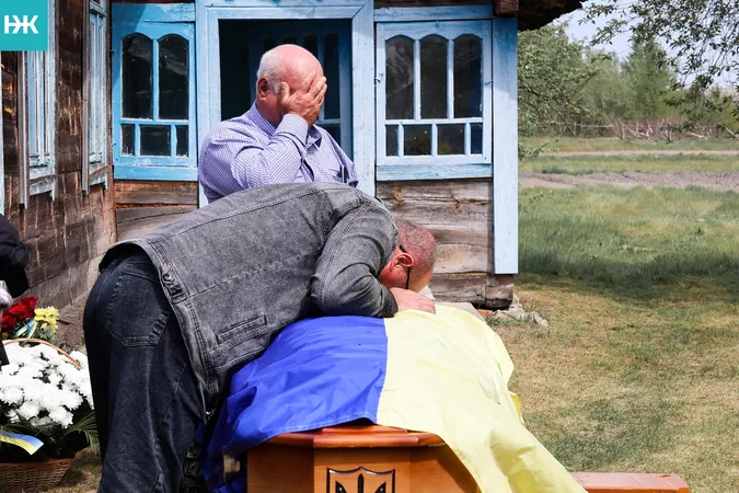Понад два роки вважався зниклим безвісти: на Волині попрощались з Героєм Сергієм Ковальчуком (фото)