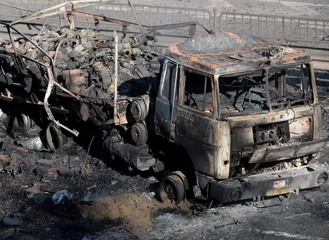 Без палива та їжі: російські окупанти покидають військову техніку (фото)