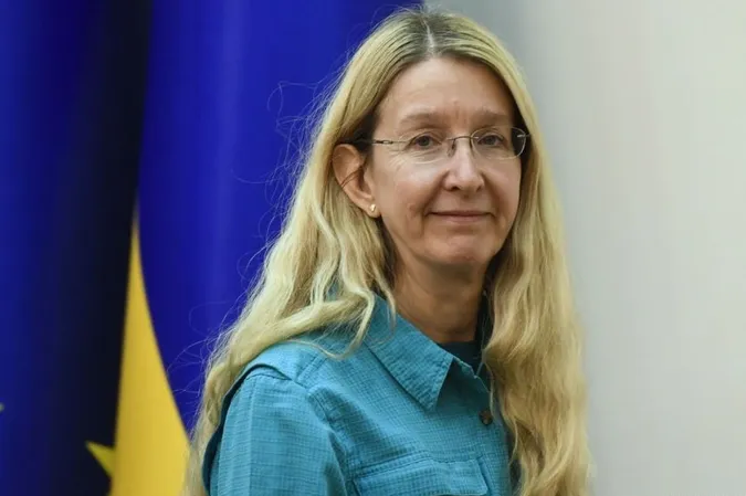Кабмін судитиметься за повернення Супрун