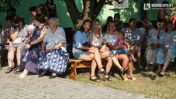 З танцями та музикою: як у Липлянах, Рокинях та Прилуцькому святкували День села (фото)
