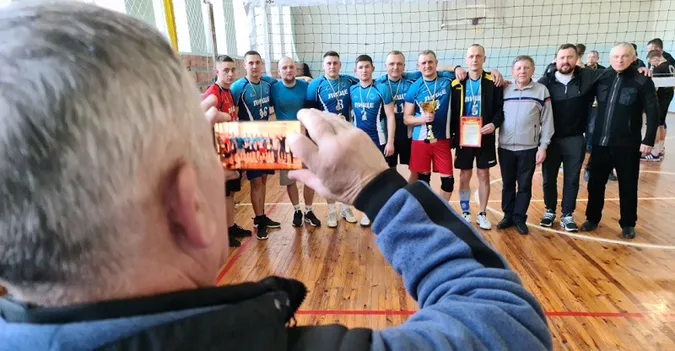 У щорічному волейбольному турнірі у Підгайцях перемогли рятувальники (фото)