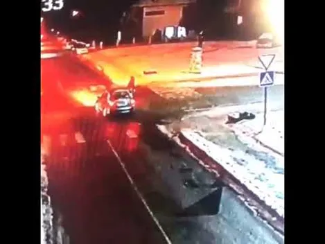 Шукають водія: в Нововолинську автомобіль на «зебрі» збив 14-річну дівчинку (відео)