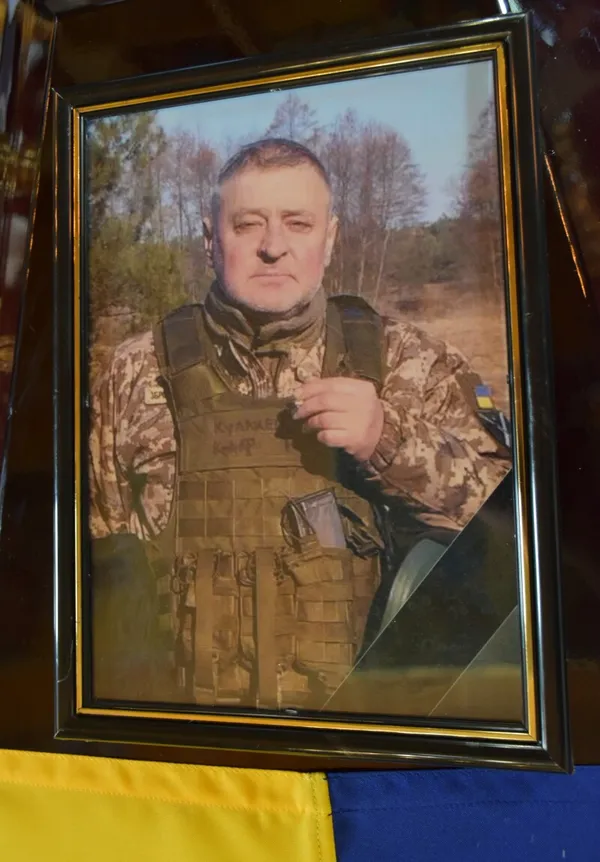 У Луцькому районі попрощалися із захисником Богданом Романчуком (фото)