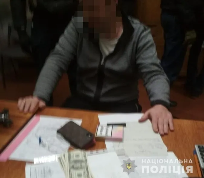 На Волині у фермера вимагали понад 7 тисяч доларів (фото)