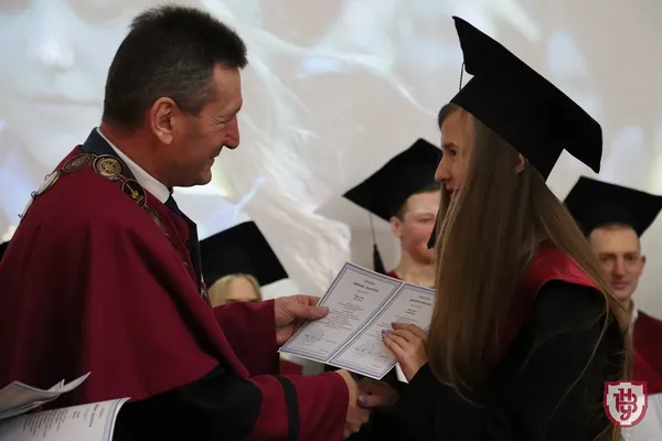 Дипломи магістрів отримали випускники ще шістьох факультетів ВНУ