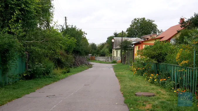 Трощили паркани, били і стріляли в перехожих: на Волині затримали групу п'яних підлітків