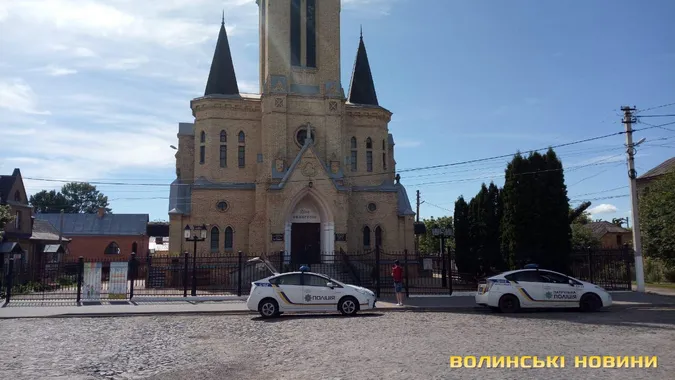 У Луцьку інформують про замінування супермаркету і кірхи, – ЗМІ