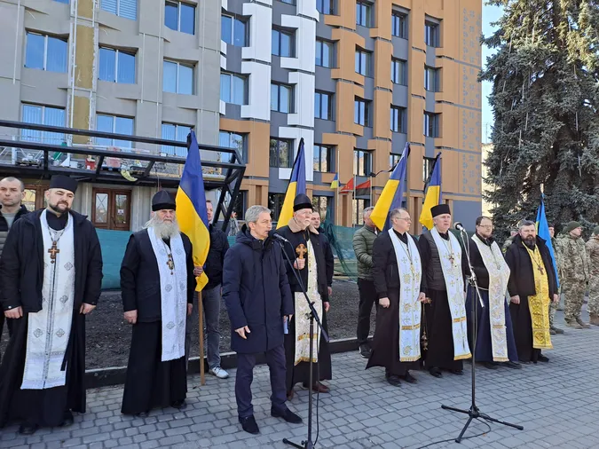 На Волині попрощались із Героєм Миколою Сахарчуком (фото)
