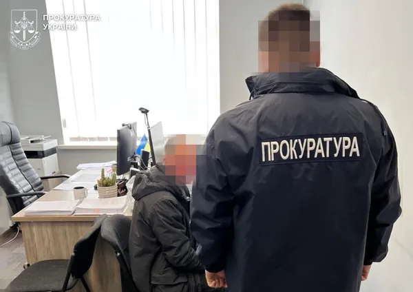Волинські депутати розкрадали кошти для укриттів шкіл та ремонту лікарень (фото)