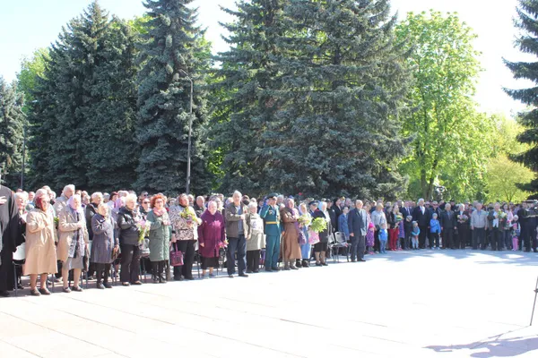 Ніколи знову: у Луцьку вшанували пам'ять жертв Другої світової війни (фото)
