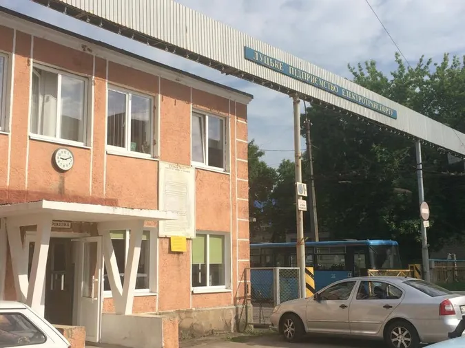 Страйк скасовується: Поліщук пообіцяв працівникам ЛПЕ дати зарплату