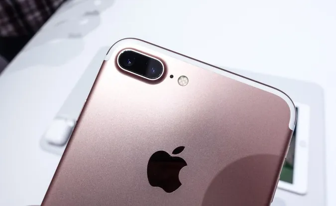 Всі Iphone 7, які є в Україні, завезені нелегально, – ДФС