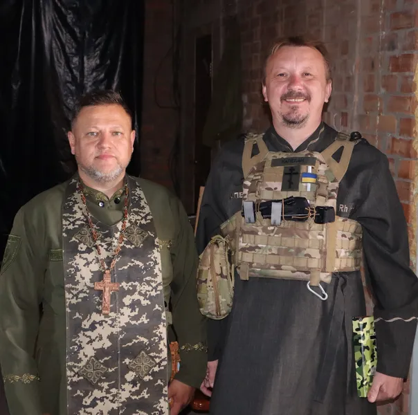 День капелана: волинські воїни зворушливо привітали душпастирів (фото)