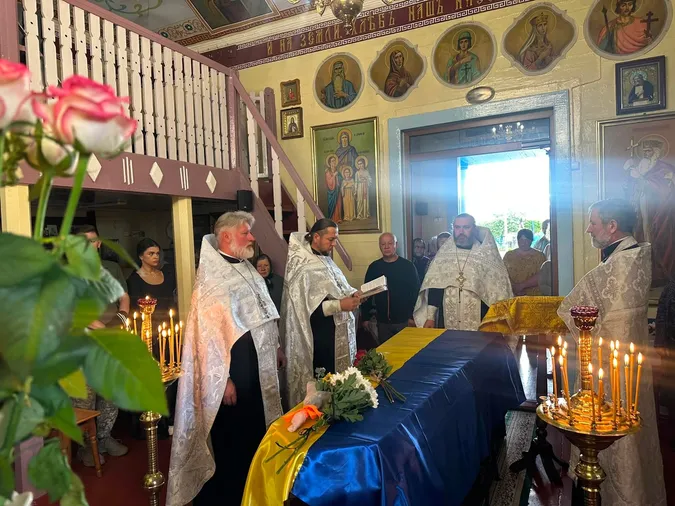 На Волині в останню земну дорогу провели Героя Сергія Григіля (фото)
