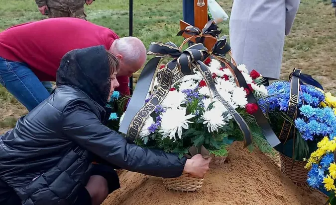 Загинув у боях за Бахмут: на Волині попрощались з бійцем Володимиром Ващуком (фото)