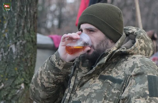 Благословення на Перемогу і занурення: бійці Волинської бригади відзначили Водохреще (фото)