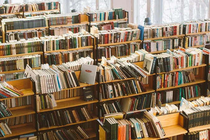 ВВС Україна оголосила короткі списки номінантів премії Книга року-2022