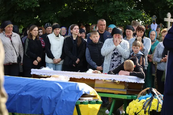 На Волині попрощалися з 20-річним Героєм Назаром Матейчуком (фото)