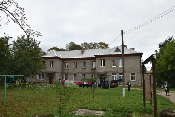У Луцьку перевірили, як діють програми для ОСББ (фото)