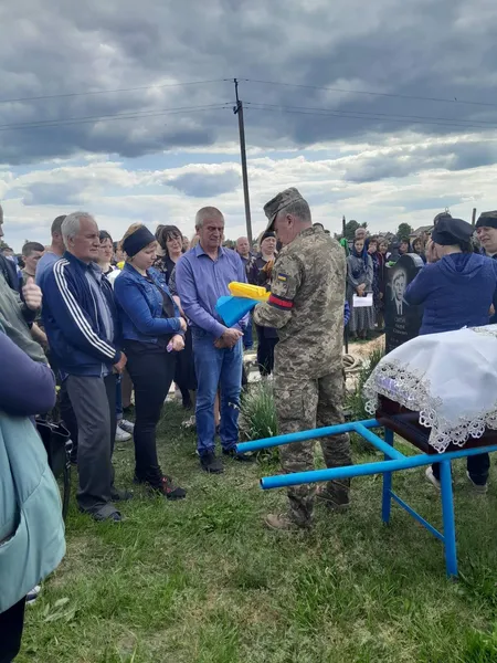 Загинув під Бахмутом: у Луцькому районі попрощалися з воїном