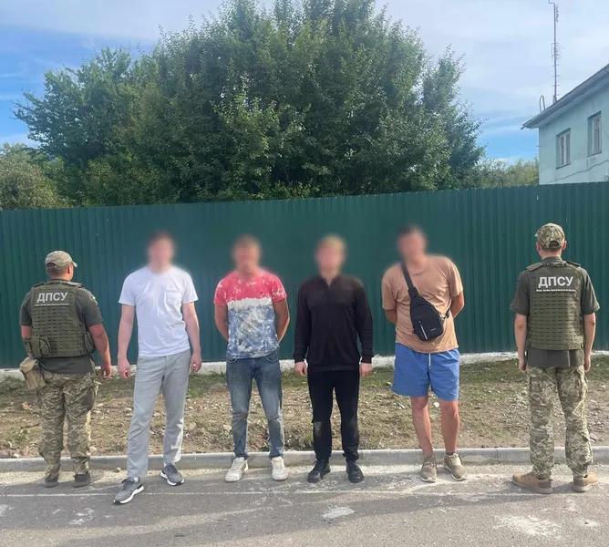 На березі Тиси зловили «водолаза» з Волині (фото)