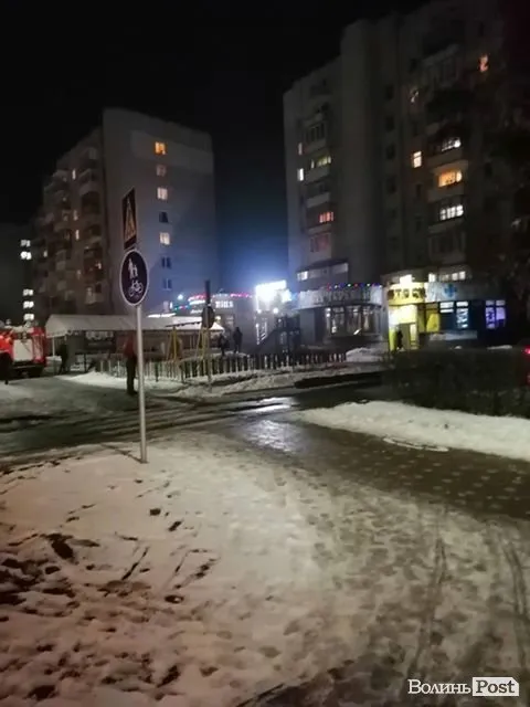Гарячі «Теревені»: на Соборності «горіла» піцерія (фото)