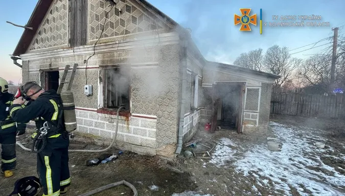 У Луцькому районі в пожежі загинули мати з сином (фото, відео)