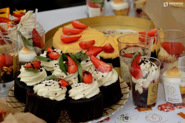 День 1: Чим частувалися та як розважалися містяни на Lutsk Food Fest (фото)