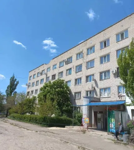 З вертольотів, літаків, комплексів «Точка-У»:  росіяни обстріляли Луганщину (фото)