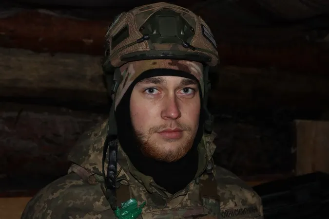П'ятеро друзів-лучан пішли разом до військкомату і служать в одному батальйоні