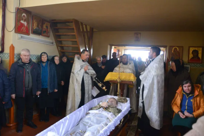 На Волині попрощалися із воїном Олександром Бараном (фото)