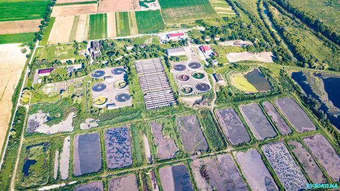 У мережі показали, як з висоти виглядає «луцький сморід» (фото)