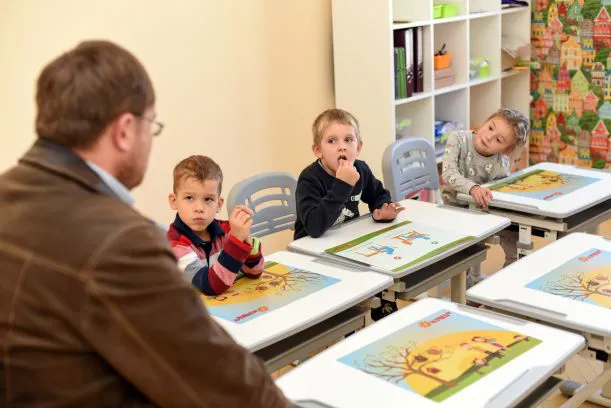 Програмування, фінанси, логіка: у Луцьку в альтернативній школі «Портал»викладають кандидати наук*