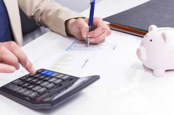 На Волині сплатили на третину більше податку на прибуток