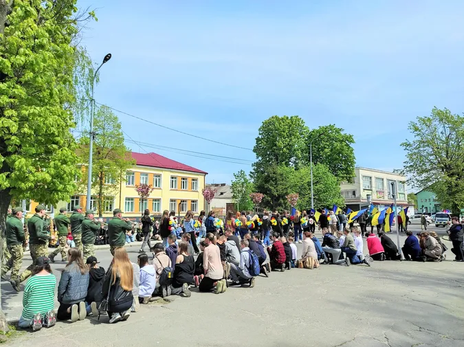У Ковелі попрощалися із загиблими Героями Сергієм Жуком та Володимиром Семенюком (фото)