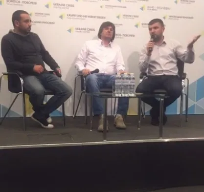 Нардеп Гузь та бізнесмен Пащенко показали сайт, який спрощує перетин кордону (відео)